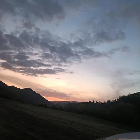 مزرعة للإقامة La Tana *